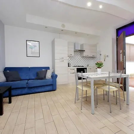 Cozy Vatican Flat With Courtyard * Roma